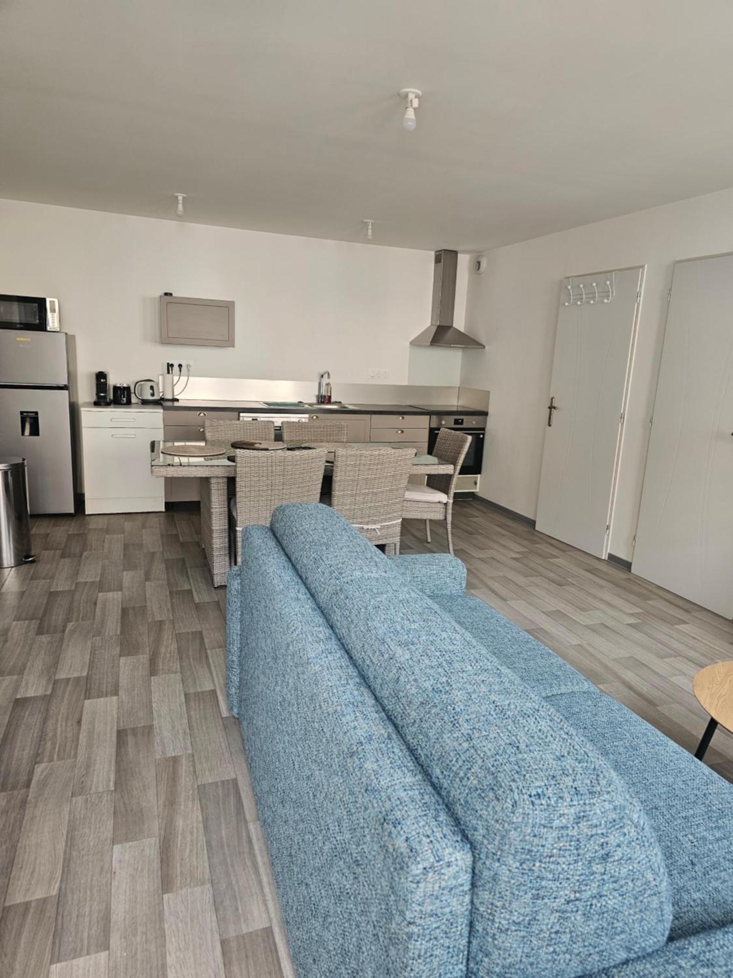 Logement Centre Ville Maurs Eksteriør billede