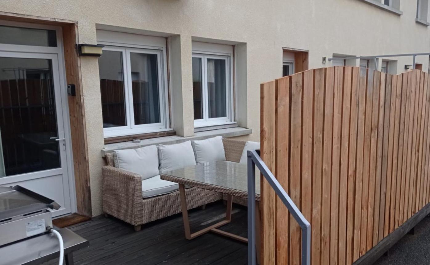 Logement Centre Ville Maurs Eksteriør billede